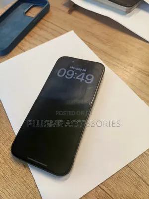 Apple iPhone 15 Pro 128GB Nyeusi (Refurbished)