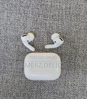 Apple AirPods Pro (2nd Gen) - Used