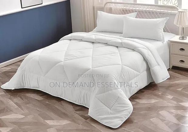 White Striped Cotton Duvet Set - 1