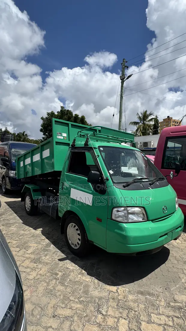 Mazda Bongo Tipper 2019 Green - 1
