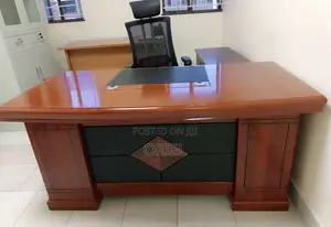 1800mm Kazi ya Kifahari ya Mahogany kwa Watendaji