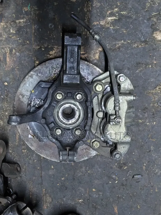 Front Hub Nissan X-Trail T31 - 1