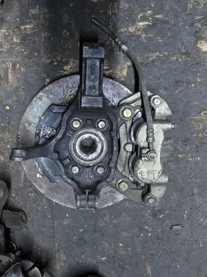 Front Hub Nissan X-Trail T31