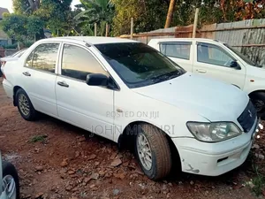 Mitsubishi Lancer 1998 White
