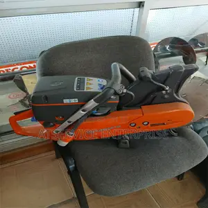 Husqvarna K760 Mkato wa Petroli wa Inchi 12 wa Heavy-Duty