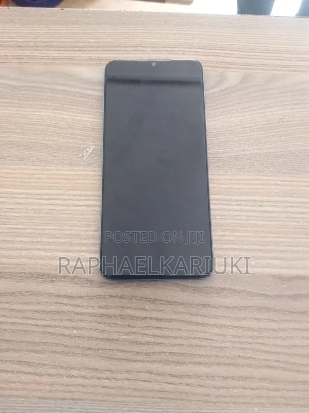 Itel A70 128GB Bluu - 1