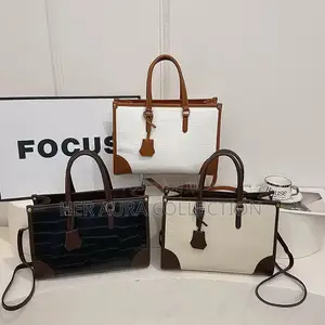 Quality Leather Handbag - Black