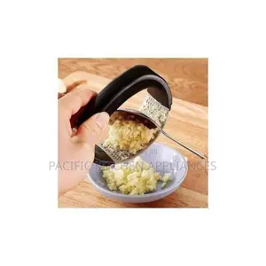 Chombo cha Kusagia Garlic na Tangawizi cha Rocker cha Chuma cha Nirosta