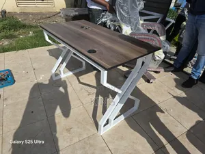 Boss Office Products Metallic Frame Office Desk 1.2m