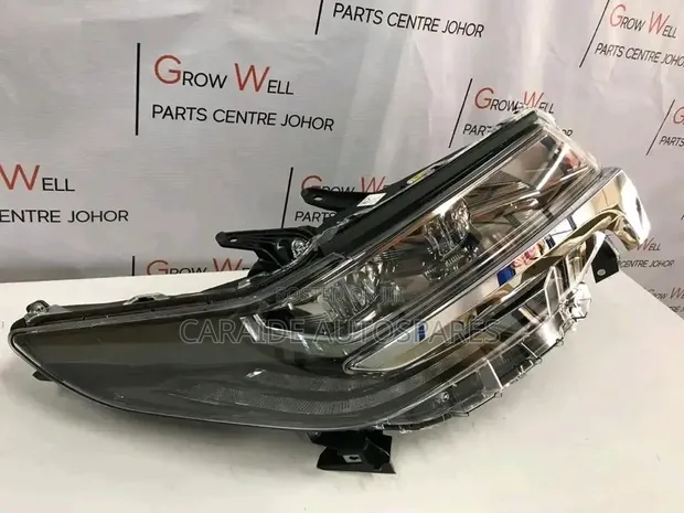 Toyota Alphard 2018/2019 New Model Headlight - 1
