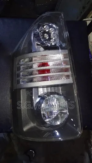Used Toyota Voxy (2008) Taillight