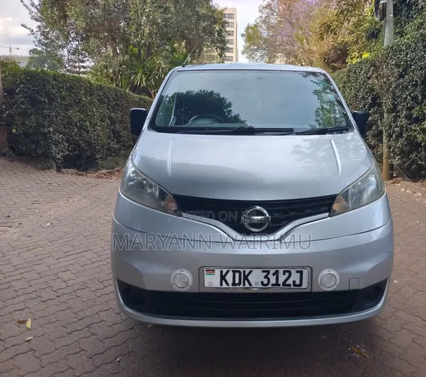 Nissan NV200 2015 Nyeupe - 1