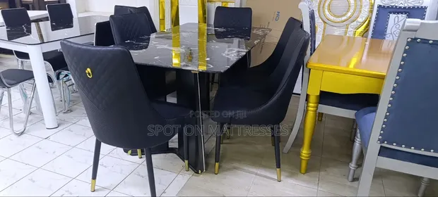 Dining Set Mpya: Meza ya Marble + Viti 6 vya Ngozi - 1
