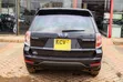 Subaru Forester 2012 Nyeusi - 1