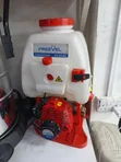 Freevel 2-Stroke 20L Petrol Knapsack Sprayer - 2