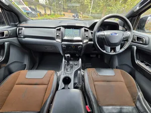 Ford Ranger Wildtrak 2019 Nyeusi