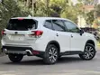 Subaru Forester Premium AWD 2019 White - 3