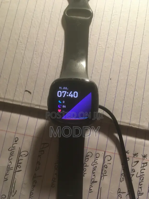 Fitbit Versa 3 GPS Smartwatch (Used) - 1