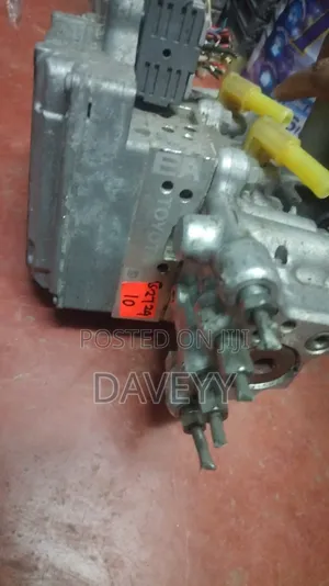 Toyota Prius Hybrid Brake Actuator