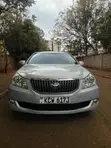 Toyota Crown Majesta 4.6 RWD 2012 Nyeupe - 2
