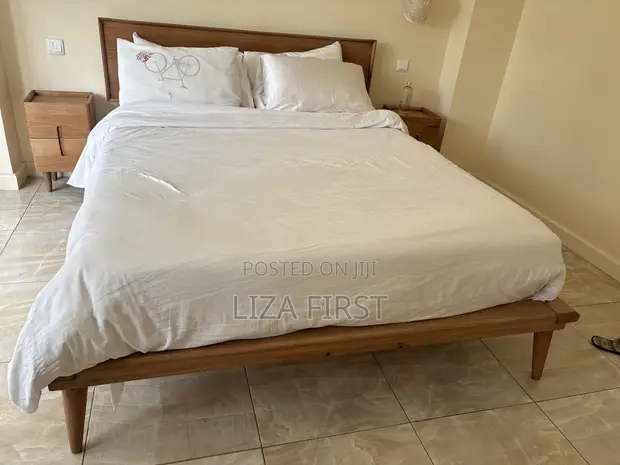 Queen Size Platform Bed with 2 Bedside Tables - 1