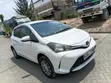 Toyota Vitz 2014 Nyeupe - 2