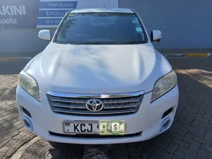 Toyota Vanguard 2010 Nyeupe