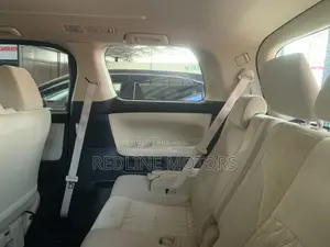 Toyota Alphard 2.5 Petrol FWD 2019 Nyeusi