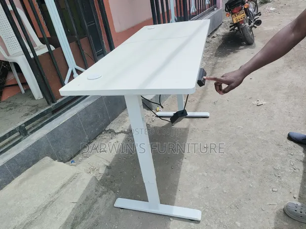 Adjustable Electric Standing Table - Brand New - 1