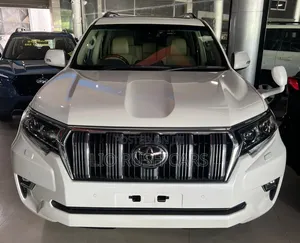 Toyota Land Cruiser Prado 2021 Nyeupe
