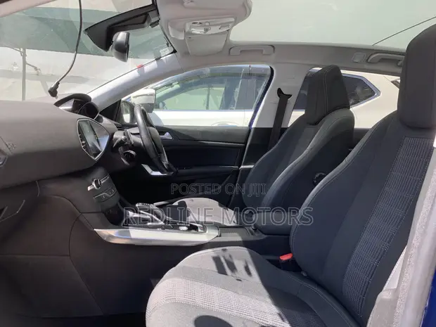 Peugeot 308 2019 - 1