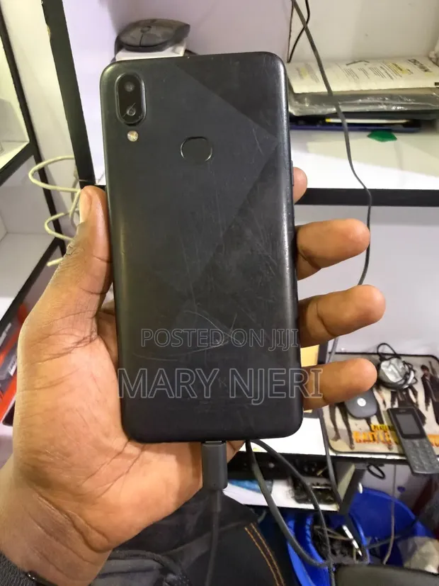 Samsung Galaxy A10s 32GB Black - 1