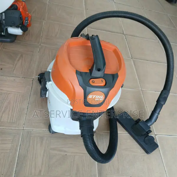STIHL SE 33 Compact Multi-Cleaner Vacuum - 1