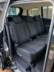 Nissan Serena 2014 Nyeusi 7 Seater - 3