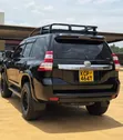 Toyota Land Cruiser Prado 2014 Nyeusi - 4