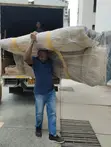 Movara Hauliers: Wapakiaji na Wasafirishaji Donholm & Fedha - 1