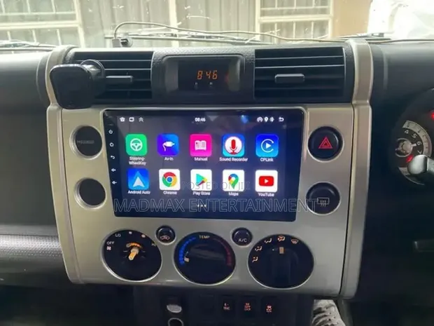 Toyota FJ Cruiser Android Head Unit Upgrade - 1