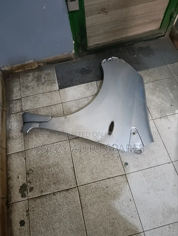 Daihatsu Mira 2013 Front Fender - 1