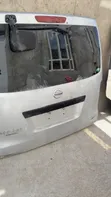 Nissan Caravan NV350 Boot - 1