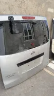 Nissan Caravan NV350 Boot - 4