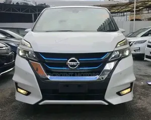 Nissan Serena 2019 - White