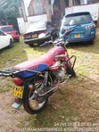 TVS HLX 125 2021 Red - 3