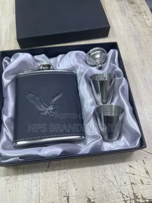 Hip Whisky Bottle Flask with 2 Tot Cups (200ml)