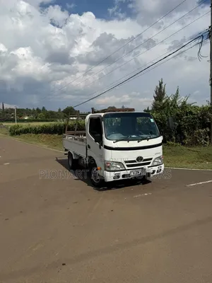 Toyota Dyna 1KD Double Wheel Truck 2018