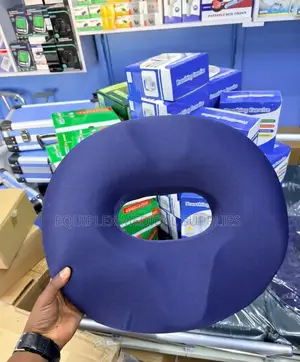High Quality Foam Donut Cushion