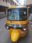 Piaggio 2024 Yellow Three-Wheeler - 2
