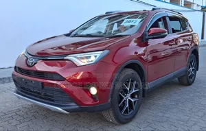 Toyota RAV4 Limited AWD 2017 - Maroon