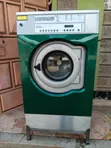Mashine ya Kufulia Biashara ya Electrolux - 1