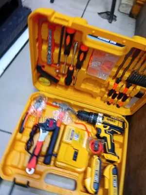 DeWalt Cordless Drill Set Mpya Kabisa