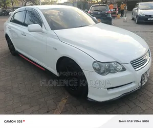 Toyota Mark X 2006 Nyeupe